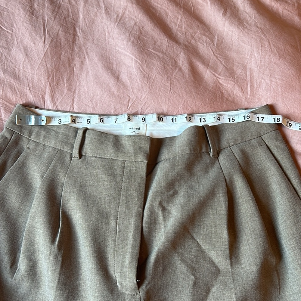 Aritzia effortless - Picture 5 of 10